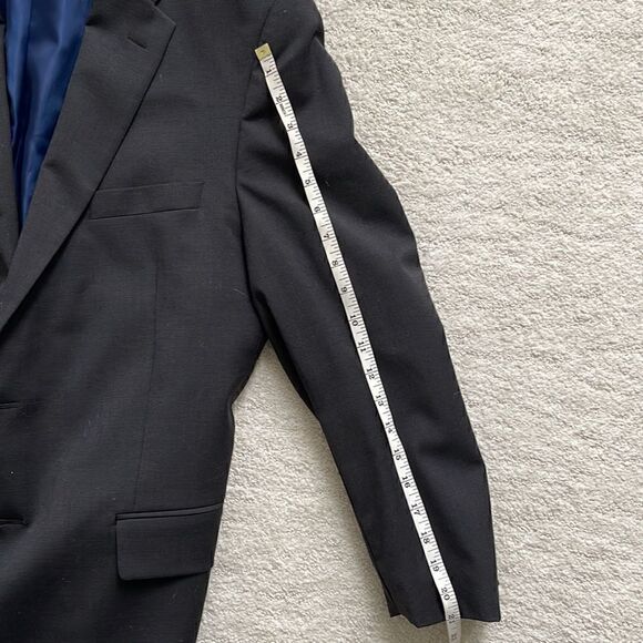 Men’s Hechter Dark Grey suit jacket. - Picture 7 of 10